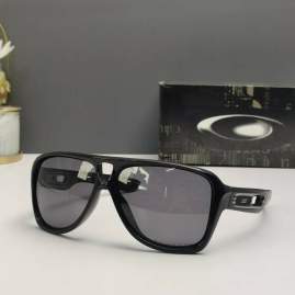 Picture of Oakley Sunglasses _SKUfw66123971fw